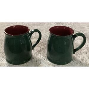 Vintage Colours by Alexander Julian 2 Dark Green/Red Speckled Tudor Coffee Mugs